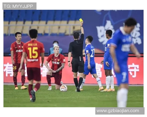 华夏幸福与上海申花激战正酣谁能在中超赛场上笑到最后